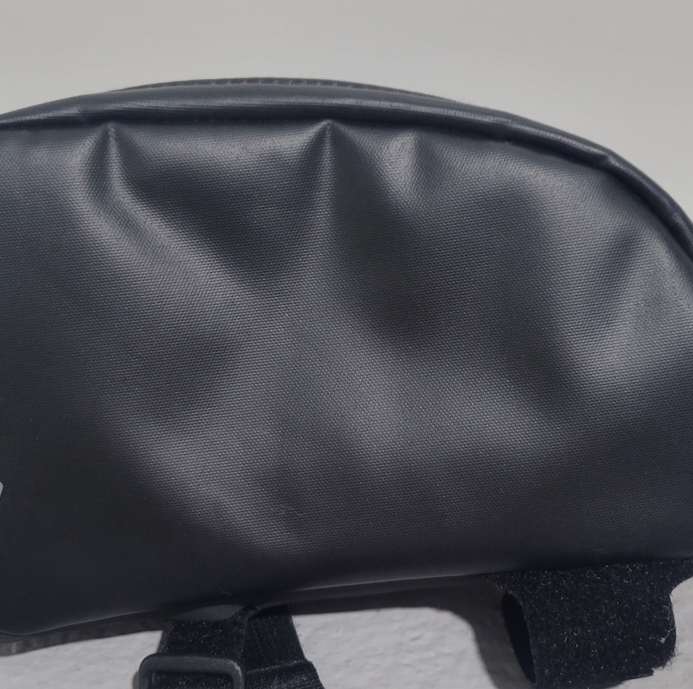 Specialized top tube bike bag